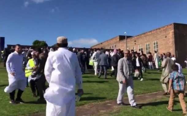 هذه هي ديانة السيدة التي دهست بسيارتها المصلين في نيوكاسل