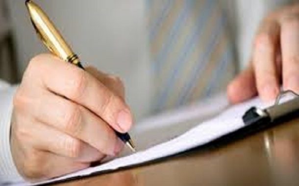 كتب رسالة قبل 22 سنة ولم يعرف أن ما تنبأ به سيتحقق