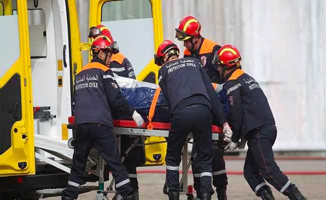 انتشال جثتي شابين من داخل سيارة بالبويرة