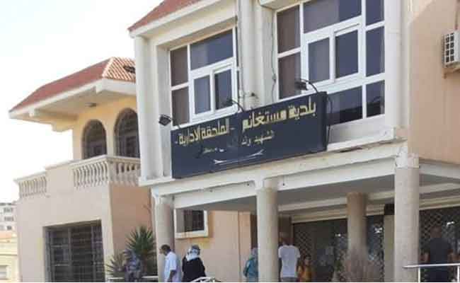 إغلاق المصلحة البيومترية بحي 400 مسكن بمستغانم لاشتباه إصابة بعض العمال بكورونا