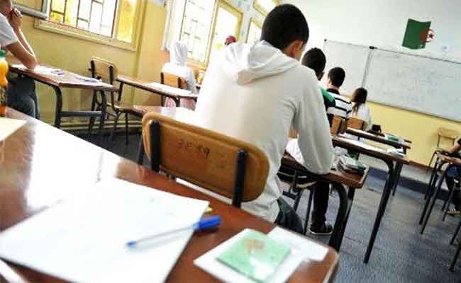 شروع أكثر من 637 ألف مترشح في اجتياز اختبارات البكالوريا غدا الأحد