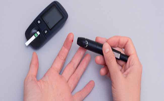 ما هو الوقت المناسب لقياس السكر في الدم خلال النهار؟