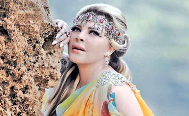 فلة الجزائرية تختار عمل خليجي للعودة الى الساحة الفنية…