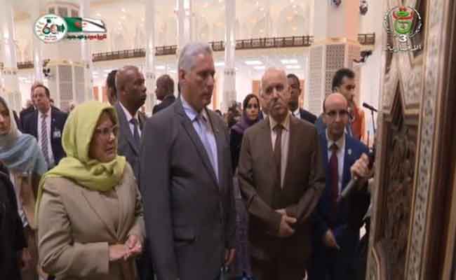 زيارة الرئيس الكوبي لجامع الجزائر
