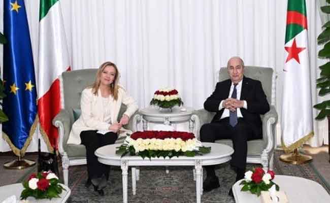 تبون يجري محادثات على انفراد مع رئيسة مجلس وزراء إيطاليا