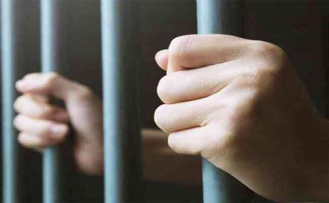 الحكم على شاب بـ3 سنوات حبسا نافذا توبع بتهمة سب قاضي