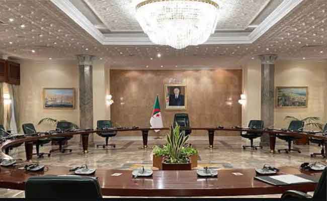 أهم ما تطرق له اجتماع الحكومة 