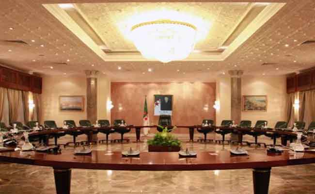 أهم ما تطرق له اجتماع الحكومة