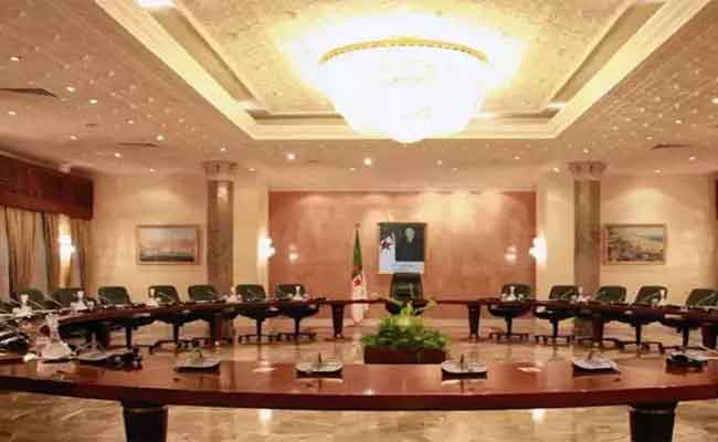 أهم ما تطرق له اجتماع الحكومة