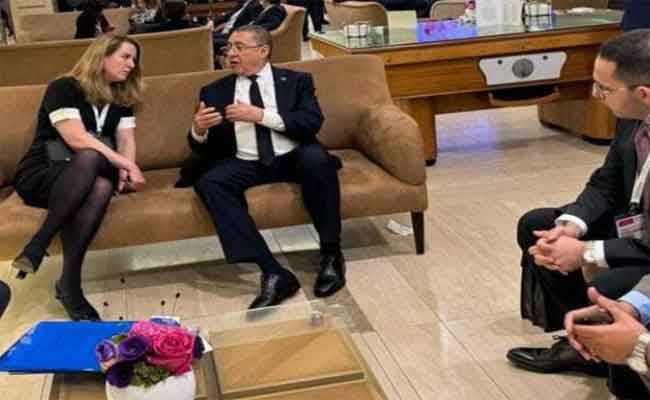 مراد يتحادث مع المديرة العامة للمنظمة الدولية للهجرة إيمي بوب