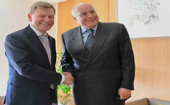 عطاف يتحادث مع نظيره الألماني 