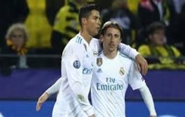 تواصل مع رونالدو ثم تراجع...مودريتش يجمد مفاوضاته مع النصر السعودي