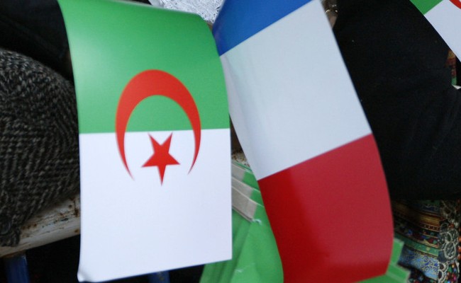 باريس الجزائر ديبلوماسية حربية و حرب الذاكرة