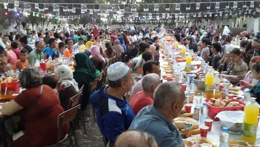 إفطار جماعي حافل بالأنشطة لفائدة 1100 أرملة و يتيما ببجاية