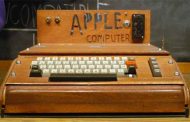 مزاد لحاسوب Apple 1 وصل إلى 500000  دولار