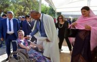 السيد بدوي رفقة وفد مهم يشارك مقيمات دار المسنين أجواء الاحتفاء بعيد الأضحى المبارك