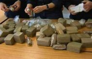 توقيف 4 تجار مخدرات و حجز 178.7 كلغ من الكيف المعالج بكل من ولايتي بشار و تلمسان