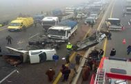 4 قتلى و خمس مصابين حصيلة حادث اصطدام بين أربع سيارات سياحية ببوقزول بالمدية