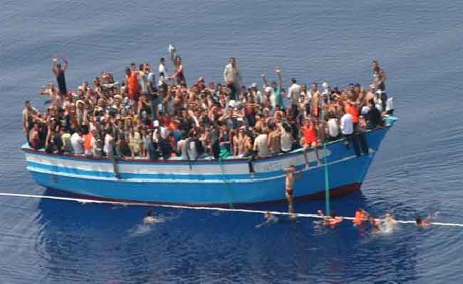 حرس السواحل يوقف 10 مهاجرين غير شرعيين من بينهم خمسة قاصرين بمستغانم