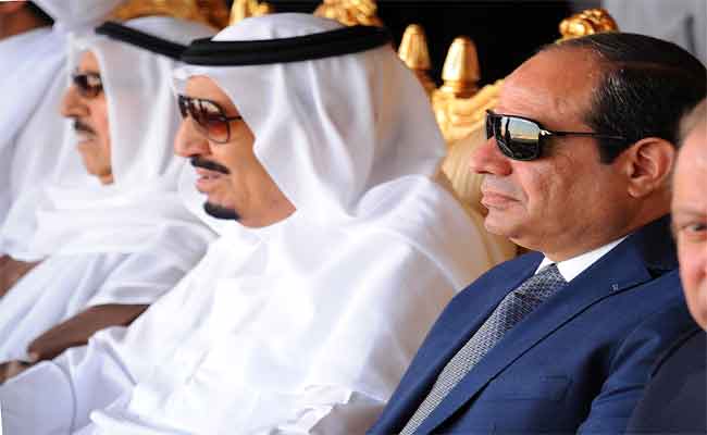 حمله غير مسبوقة ضد السعودية وسفيرها يغادر القاهرة