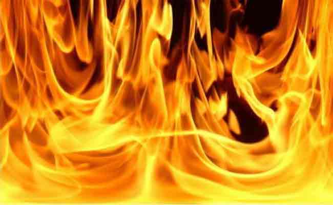 تفحم طفلين و نجاة اثنين آخرين في حادث احتراق شقة بولاية بوسكرة