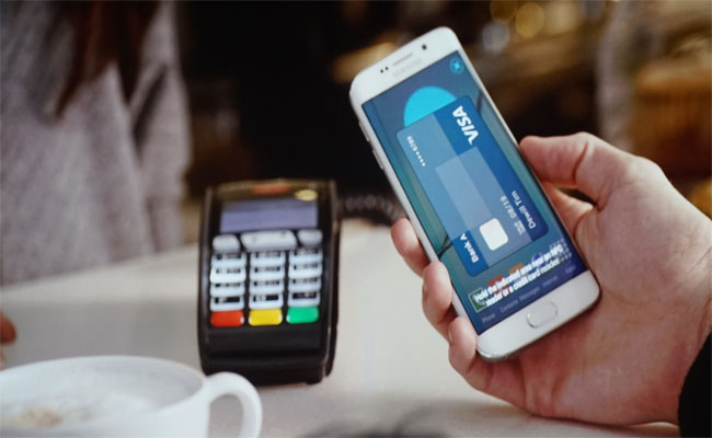 Samsung Pay : أبل ترفض تطبيق سامسونج على متجرها
