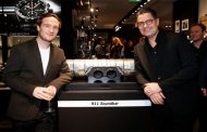 911 Soundbar : مكبرات للصوت بثمن 2900 يورو على شكل عادم لسيارة بورش