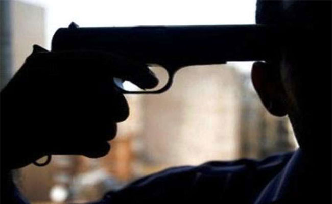 طفل في السادسة يطلق النار بواسطة مسدس على شقيقه صاحب الـ9 سنوات بولاية تيبازة