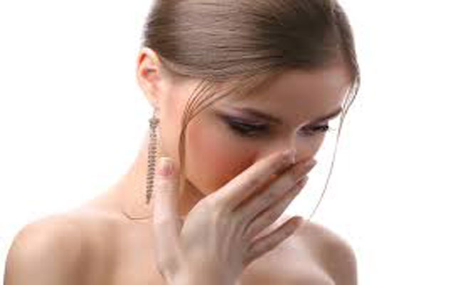 كيف نعالج رائحة الفم الكريهة؟
