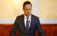 وزير الشؤون الخارجية المجري في زيارة رسمية للجزائر