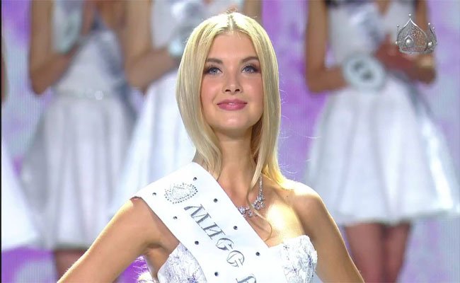 بولينا بوبوبفا.. تفوز بلقب ملكة جمال روسيا لعام 2017