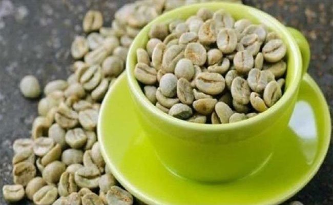 4 فوائد للقهوة الخضراء تهمّك معرفتها في حملك