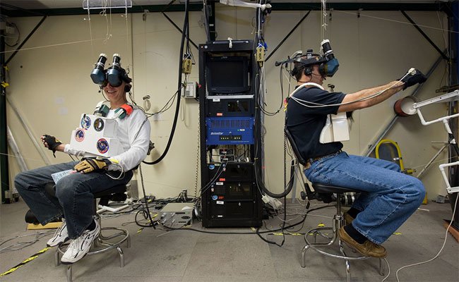 ناسا تقوم بتدريب رواد الفضاء باستعمال تقنية الواقع المختلط