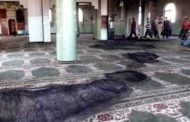 شخص مختل عقليا يرش المصلين بالبنزين و يضرم النار في مسجد بتبسة و الحصيلة 15 مصابا