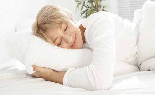 هل تعرفون أنّ وضعية نومكم يمكن أن تؤثر على صحّتكم؟