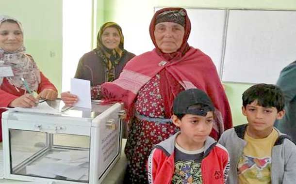 الحاجة عائشة لم تفوت التصويت في جميع الاستحقاقات الانتخابية التي جرت منذ الاستقلال
