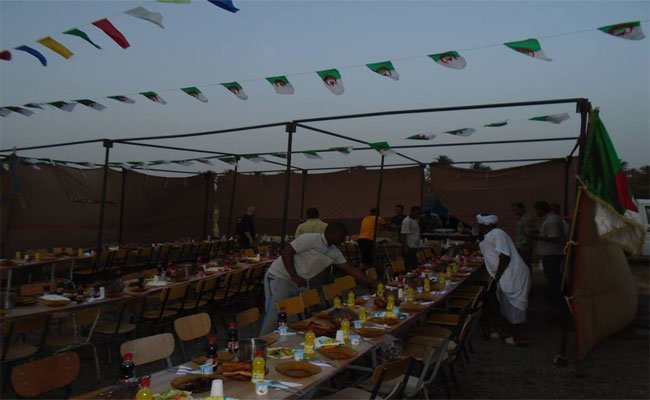 تنظيم حفل إفطار جماعي  بالبليدة على شرف قرابة ألفي طفل من مرضى التروزيميا و من ذوي  الإحتياجات الخاصة