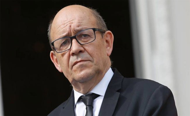 وزير أوروبا والشؤون الخارجية الفرنسي في زيارة للجزائر تمهيدا للزيارة المرتقبة للرئيس الفرنسي ماكرون