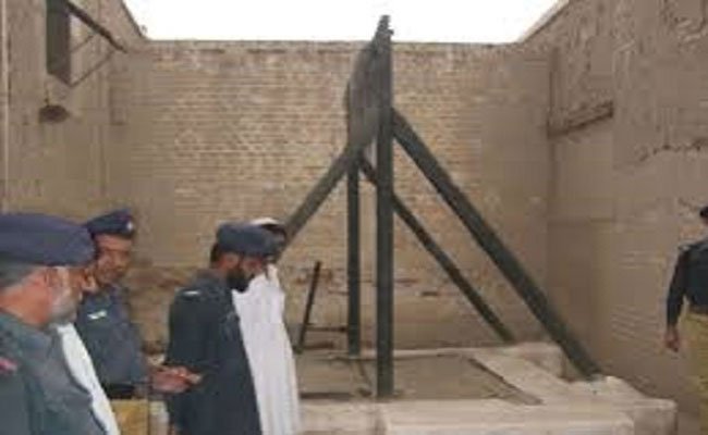أول إعدام لشخص سب «النبي محمد (ص)» على الفيس بوك في باكستان