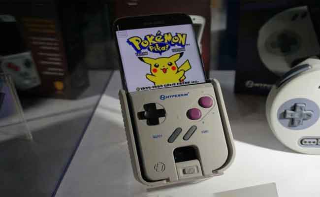 هذه الأداة ستحول هاتفك الذكي إلى وحدة ألعاب GameBoy