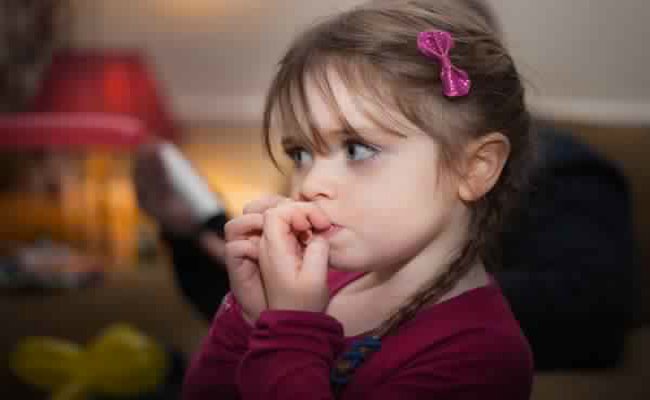 4 نصائح للحدّ من العصبية عند الأطفال