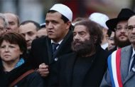 مسيرة مثيرة للجدل ضد الإرهاب يرأسها كاتب يهودي وإمام مسلم