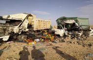 مقتل 4 أشخاص في حادث مرور خطير إثر اصطدام شاحنتين بالجلفة