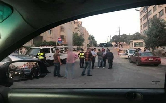 هجوم على سفارة إسرائيل بالأردن يسفر عن مقتل أردني وإصابة إسرائيلي