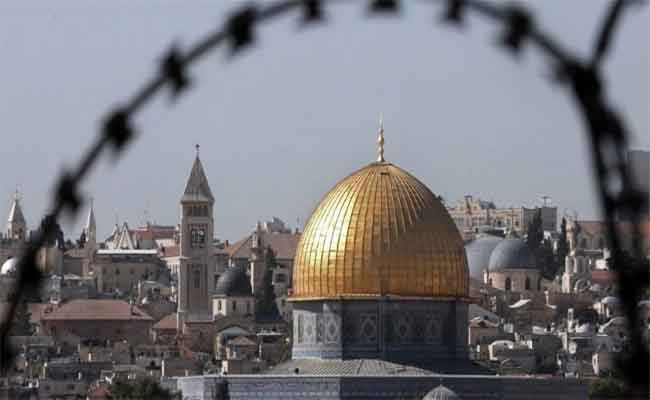 مفتي القدس السابق: يجب أن نواجه أكاذيب الاحتلال