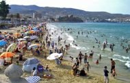 حوالي 130 مليون شخص توجهوا إلى  الشواطئ  الجزائرية خلال صيف هذه السنة