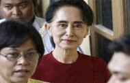 زعيمة ميانمار، جزارة فازت بجائزة نوبل