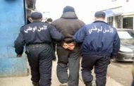 رحلة البحث عن المخدرات في بيت بولاية بسكرة يقود إلى توقيف شيخ و ابنيه احتجزوا فتاة