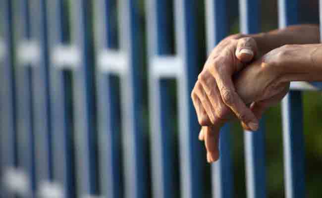 الحكم بالسجن المؤبد على شاب متورط في المتاجرة في المخدرات بورقلة