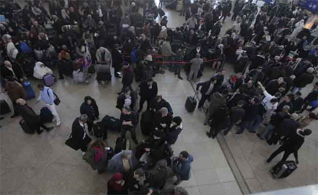 إضراب مفتوح لمضيفي الخطوط الجوية الجزائرية